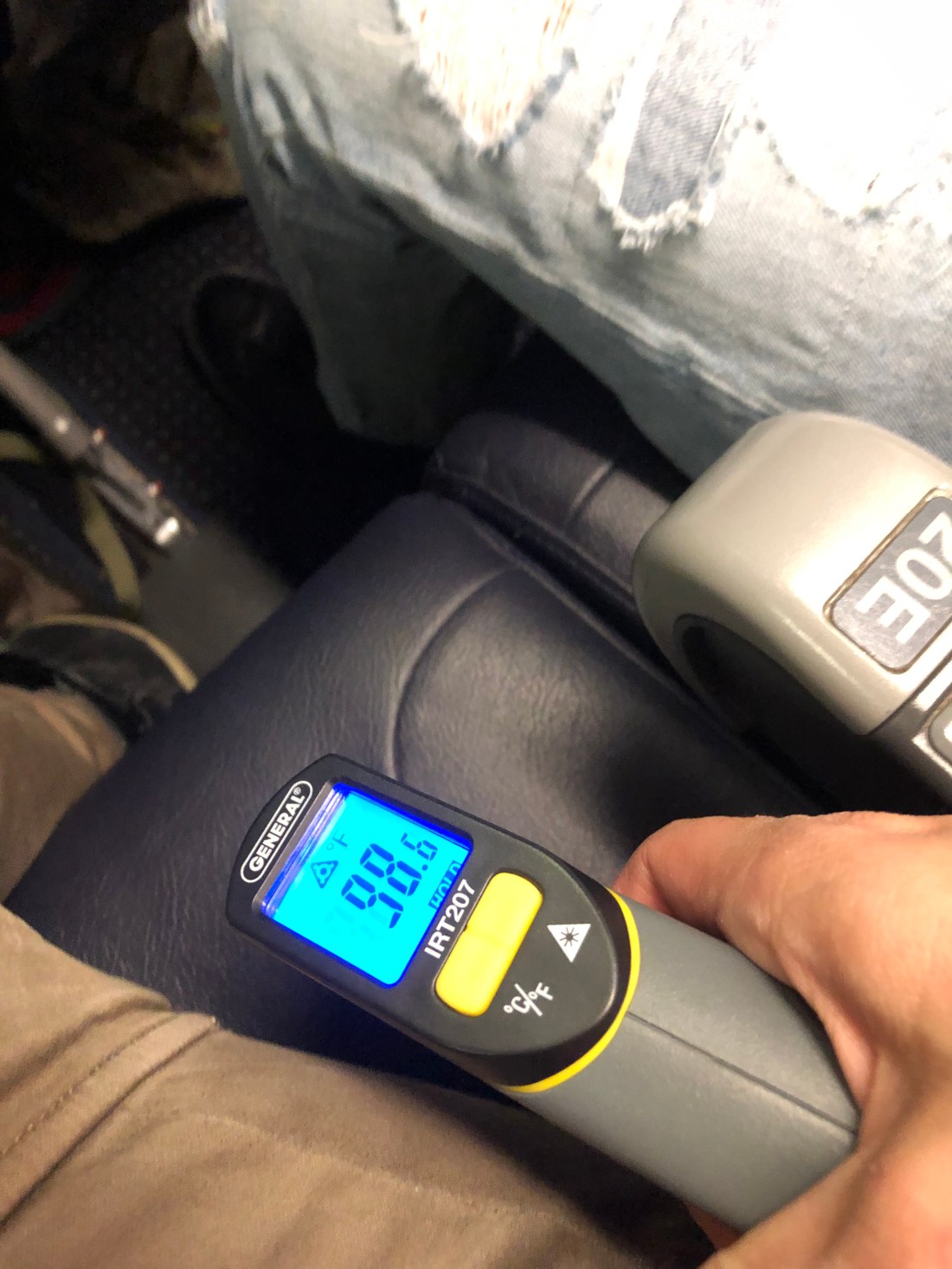 08CD42F0-193D-4D22-831E-D012E92D2745