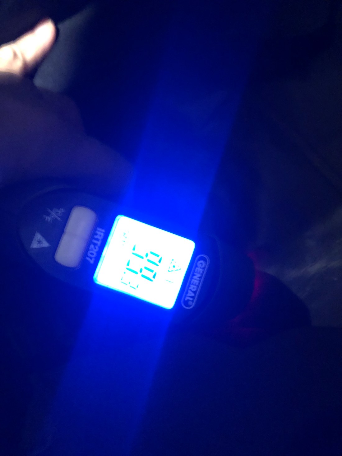 AE3F7B51-FC88-4565-93C5-266B619232A0